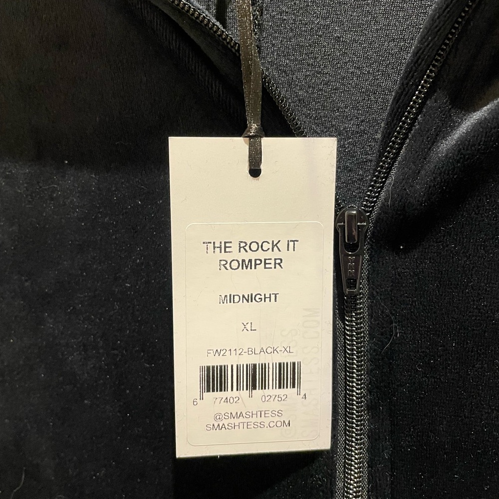 NWT Black velvet Smash+Tess Romper - Picture 2 of 5